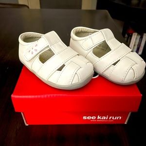 See Kai Run brook baby/ toddler girl sandals white and pink first walkers